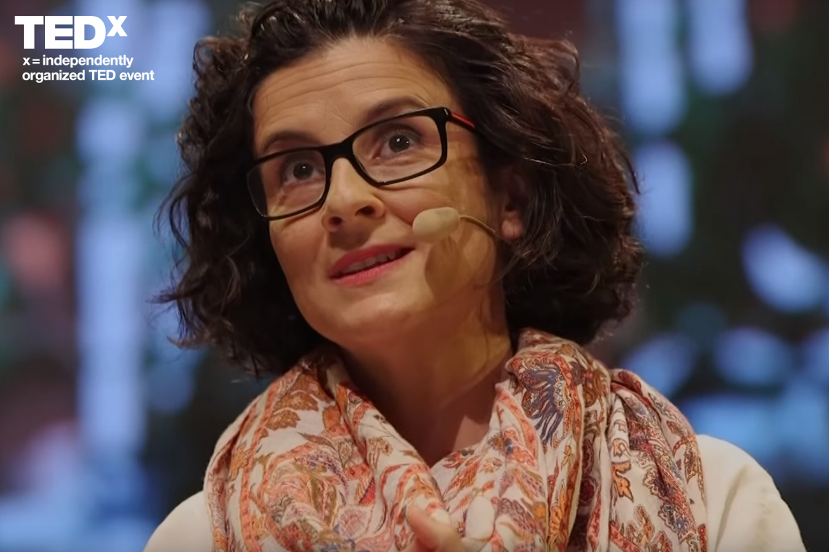 Errar é natural – Ana Teresa Maia – TEDx Talks